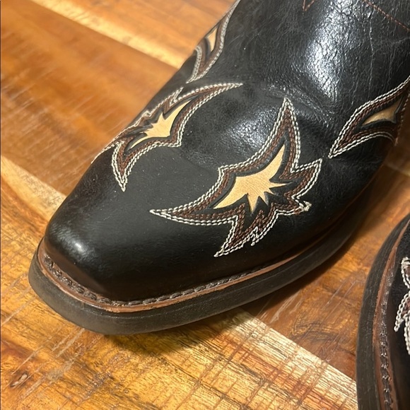 Ariat Black and Tan Mules Slip On with Heel, Retro Women’s 6.5 - Picture 4 of 10